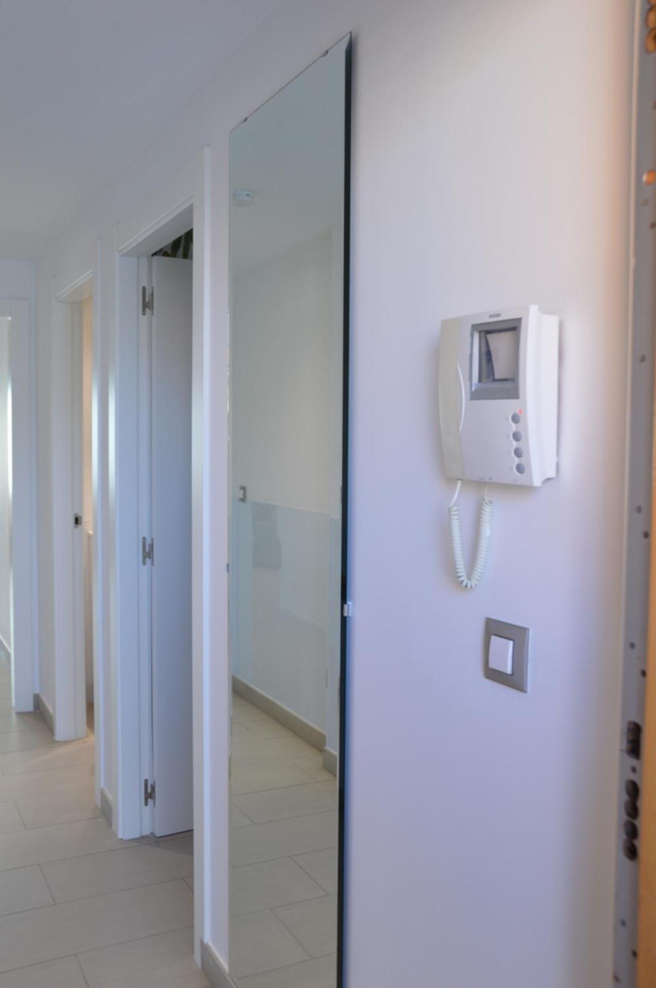 Albir Beach & Sun Apt البير المظهر الخارجي الصورة