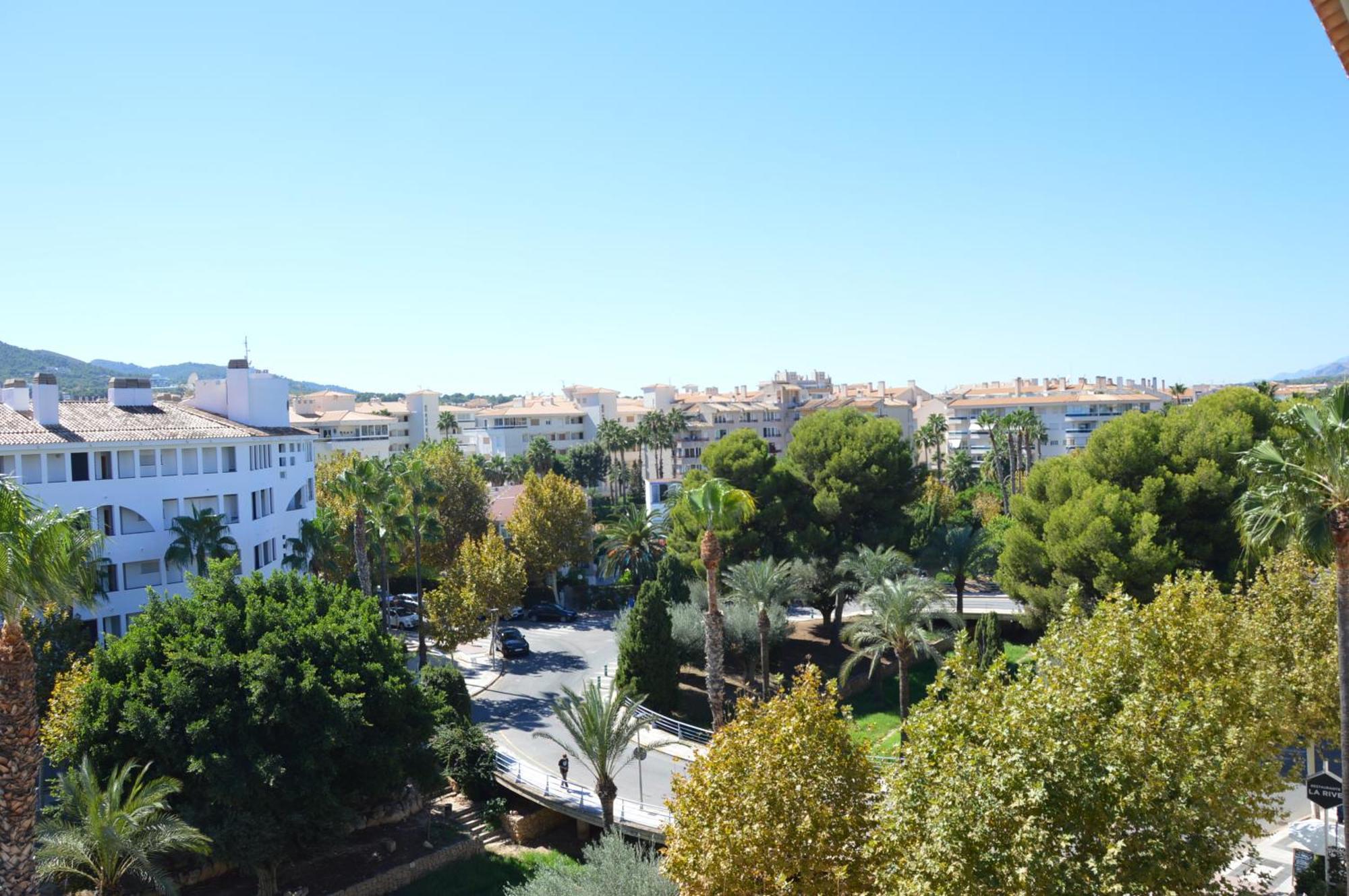 Albir Beach & Sun Apt البير المظهر الخارجي الصورة