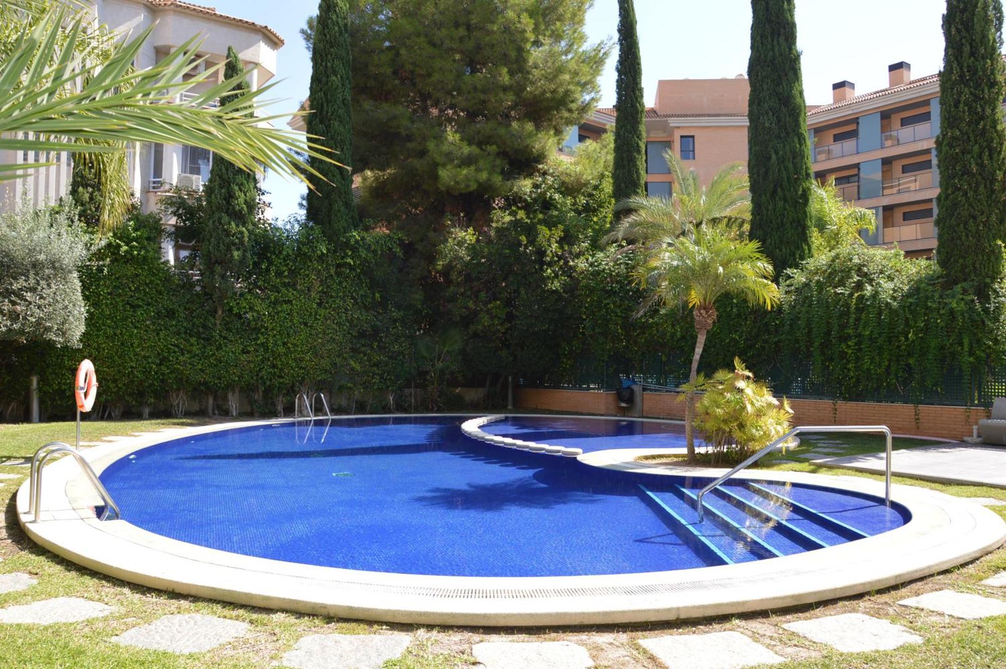 Albir Beach & Sun Apt البير المظهر الخارجي الصورة